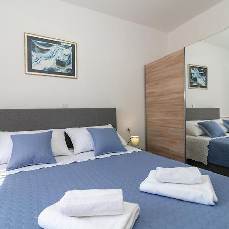 Apartmani Ante & Sime Trogir Ngoại thất bức ảnh