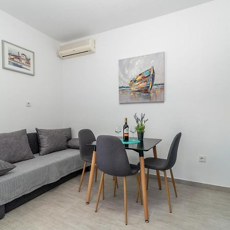Apartmani Ante & Sime Trogir Ngoại thất bức ảnh