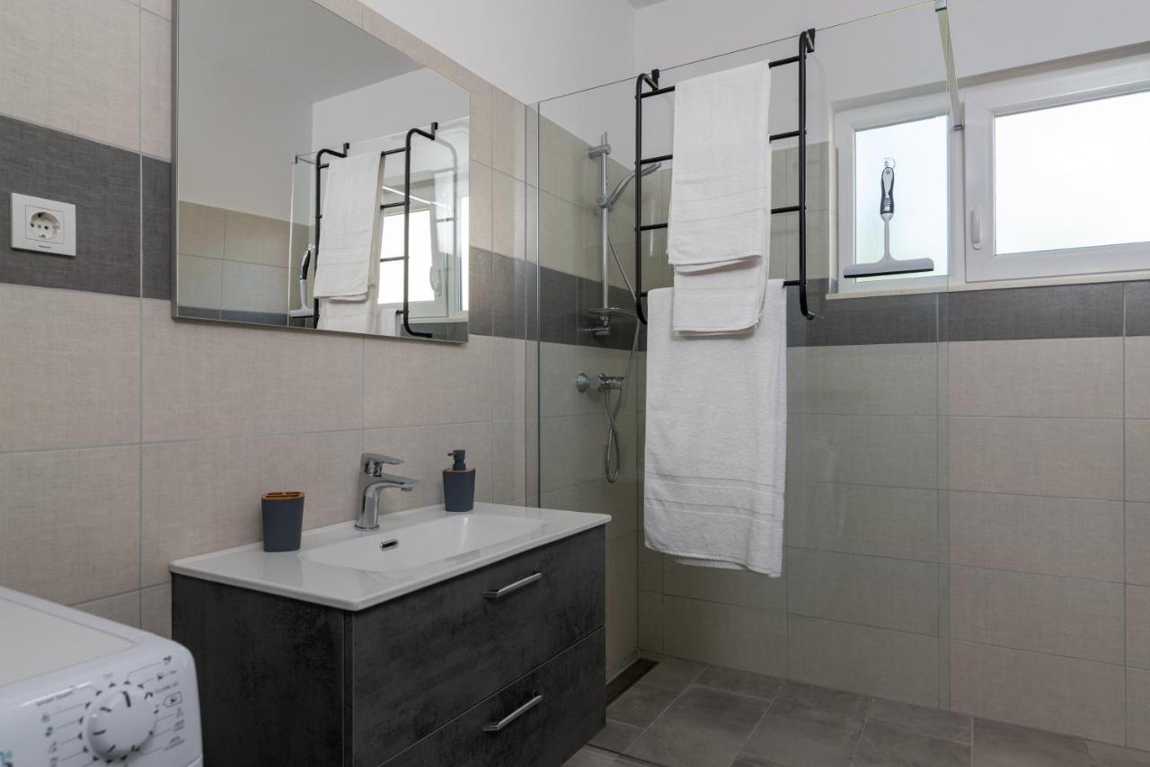 Apartmani Ante & Sime Trogir Ngoại thất bức ảnh