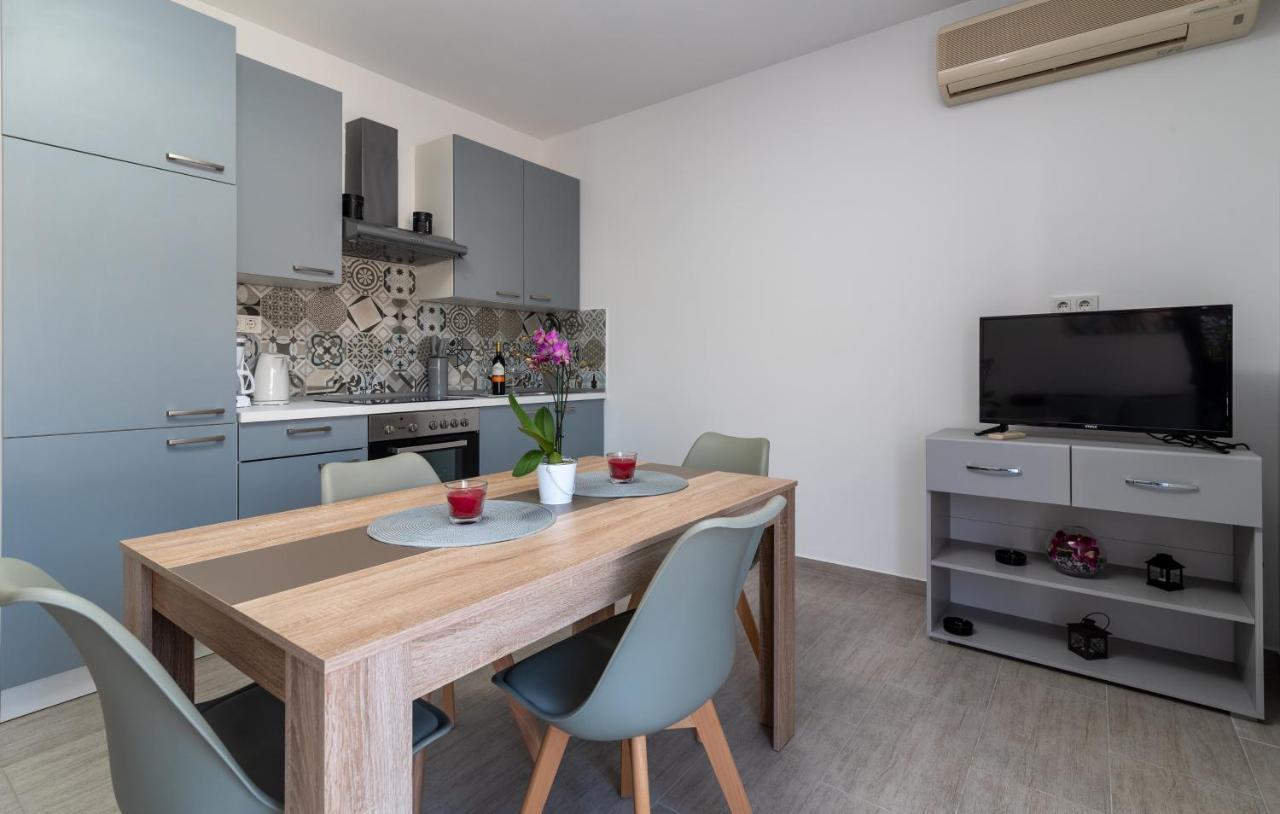 Apartmani Ante & Sime Trogir Ngoại thất bức ảnh